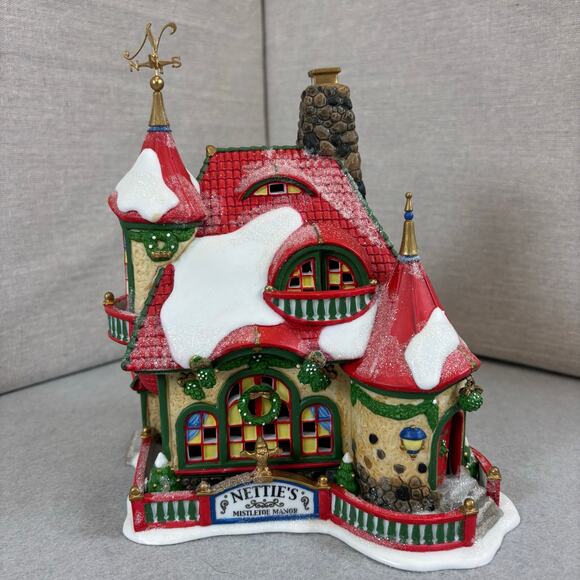 Dept 56 Nettie's Mistletoe Manor 56895 North Pole Series Special Edition - Picture 2 of 13